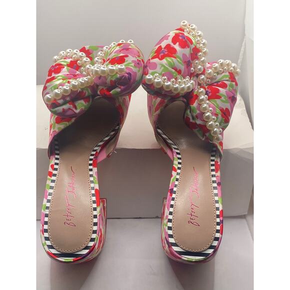 Maccie Platform Sandal (Women) Betsey Johnson Women, Size 9.5M - Picture 5 of 10